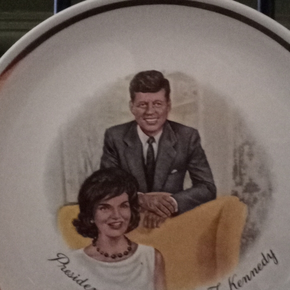 Vintage President and Mrs John F Kennedy Plate - Picture 4 of 5